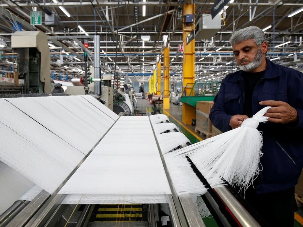 Textile exports maintains about 59pc PES 201920 Pakistan Business