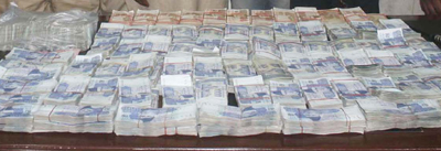 pak rupees 400