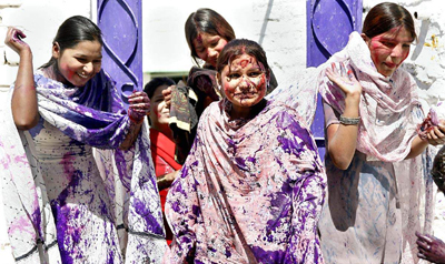 holi_pakistan