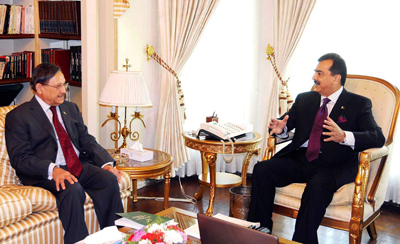 Gilani-and-farooq-naek