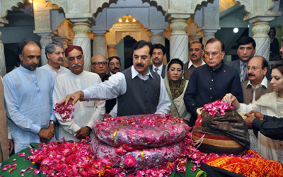 yousuf-raza-gilani 