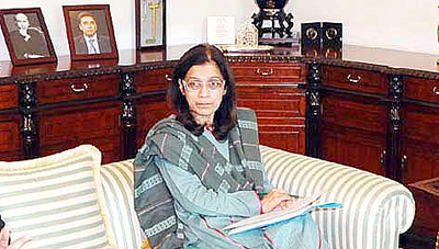 nargis-sethi 400