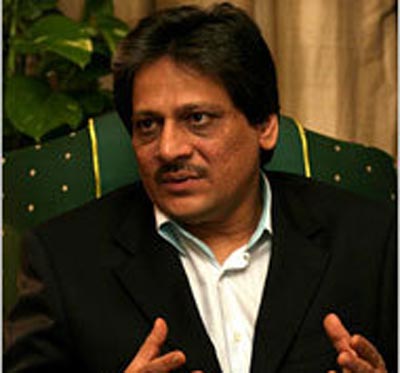 Dr Ishrat-Ul-Ebad-Khan
