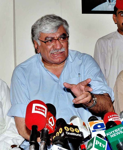 asfandyar_wali_khan