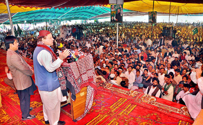Nawaz_Sharif_Larkana