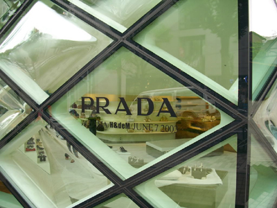 pradabuilding