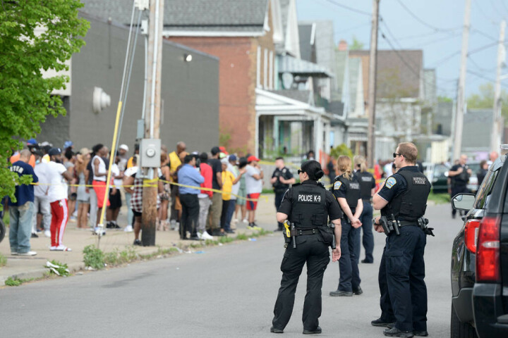 Ten killed in 'racially motivated' shooting at US grocery store - World ...
