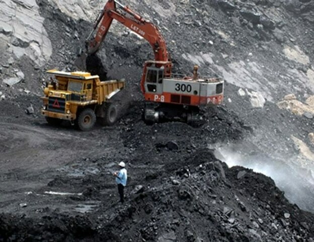 Explosives ban renders 4,000 mining projects inoperative in KP: FMOA