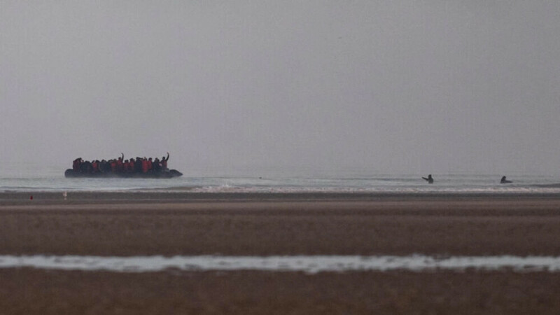 Four die trying to cross Channel to UK: French authority