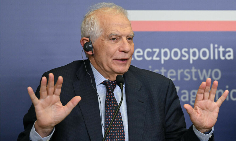 EU top diplomat says heading for Ukraine