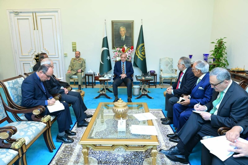 PM Shehbaz urges enhanced trade and connectivity with Iran - Pakistan ...