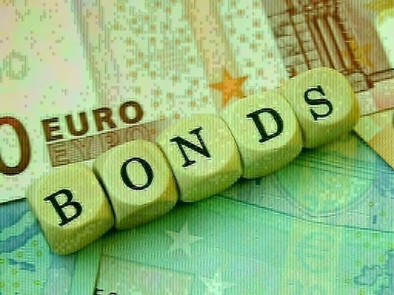 Euro zone bond yields steady as markets digest inflation data