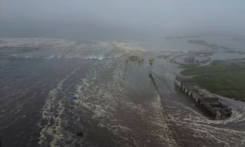 Tsunami waves reach Hawaii after huge quake rattles Russia’s Far East
