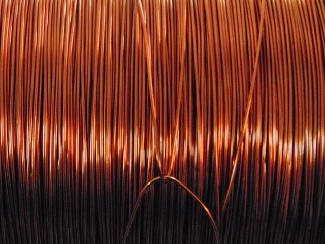 Rising inventories, stronger dollar keep copper under pressure