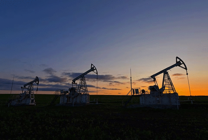Crude oil steadies