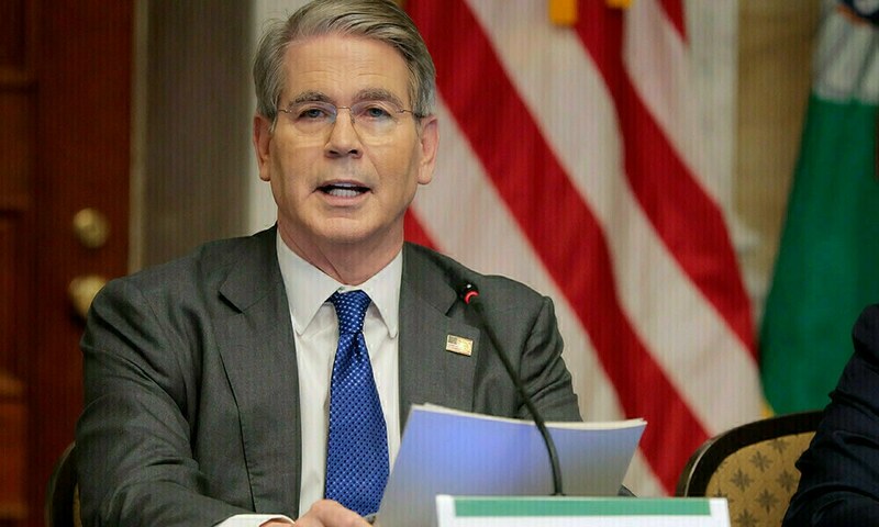 US Treasury chief says no reason for Fed chair to step down now
