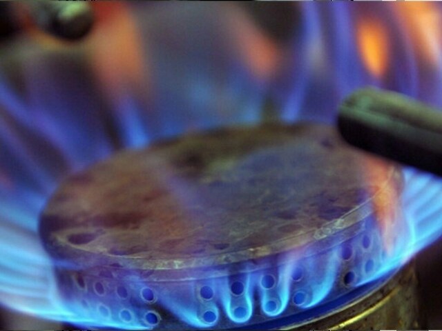 Export-oriented industry rates: MoC opposes gas/RLNG supply to Ghani Glass