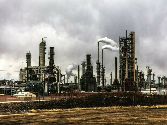 Cnergyico seals import deal: Pakistan to get first US oil shipment