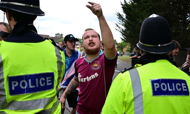 UK vows to speed up asylum claims as hotel protests spread – World  www.brecorder.com