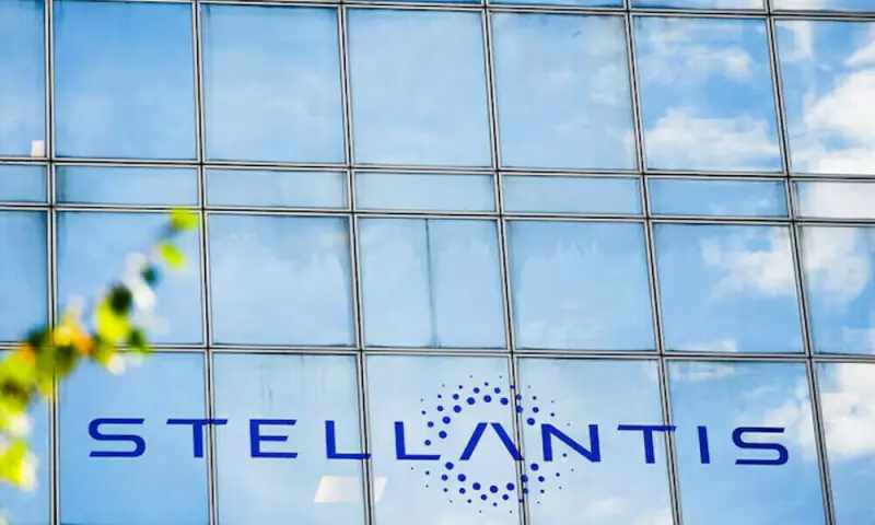 New Stellantis CEO calls for EU to help support car sector