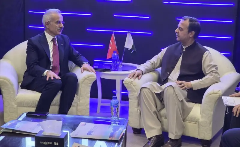 Pakistan, Turkiye explore joint ventures in shipbuilding, ferry service