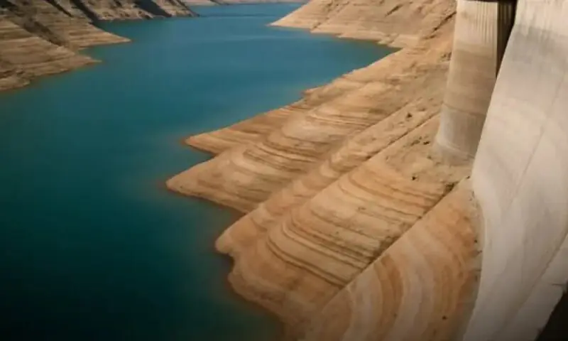 Tehran to restrict water as Iran battles drought