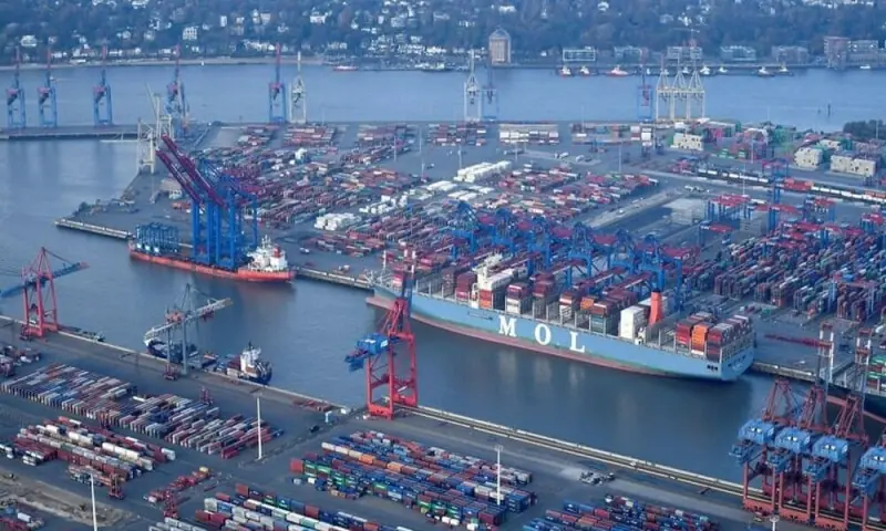 China suspends ‘special port fees’ on US vessels