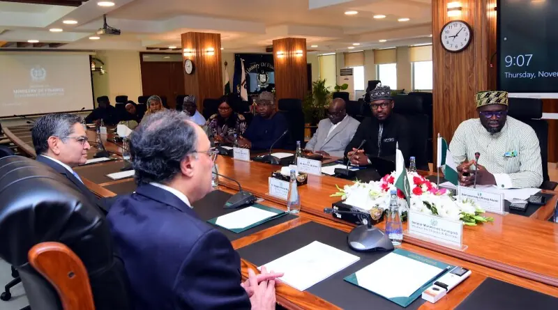 Nigeria studying Pakistan’s revenue model during high-level visit