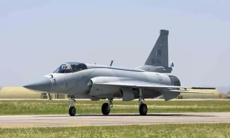 Dubai Airshow 2025: ‘friendly country’ signs MoU to procure Pakistan’s JF-17 fighter aircraft, says ISPR