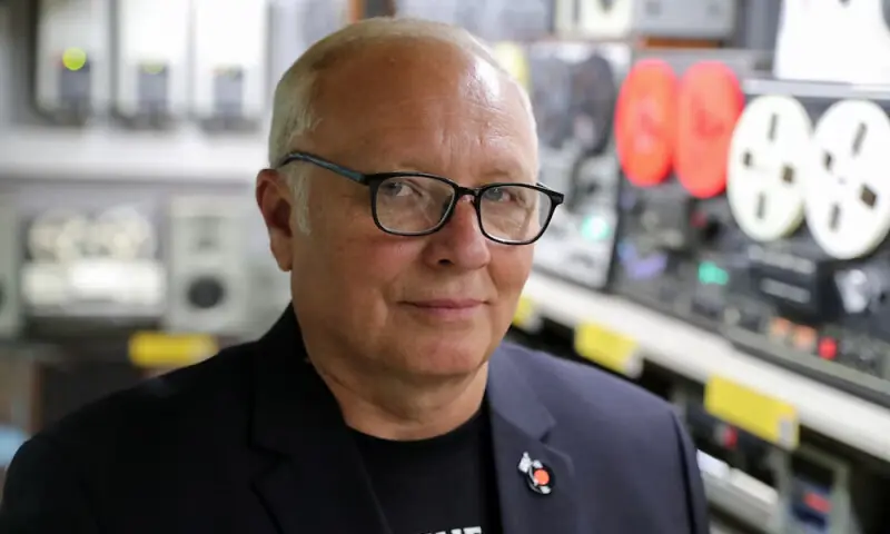 Kazakh collector preserves Soviet tape recorders that defied musical ‘iron curtain’