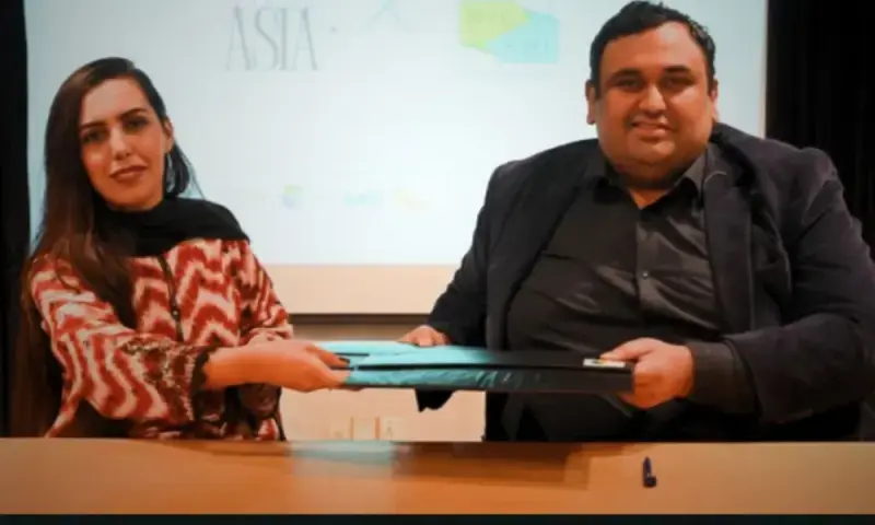 NIC Karachi, WE Asia sign MoU to boost visibility of women entrepreneurs