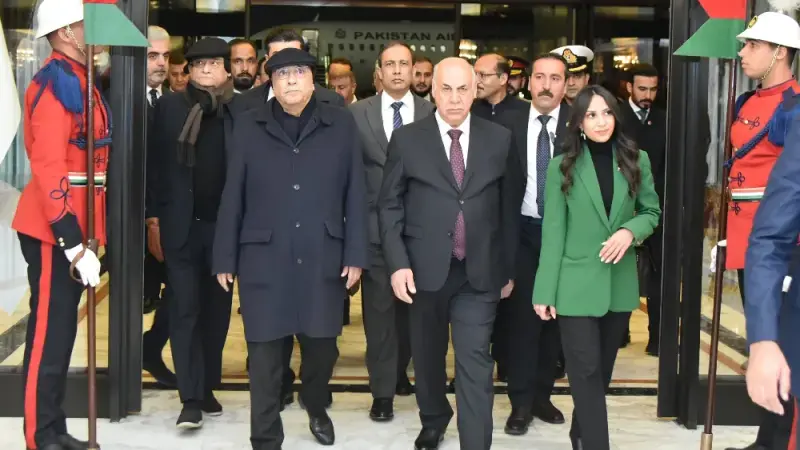 President Zardari arrives in Iraq on four-day official visit