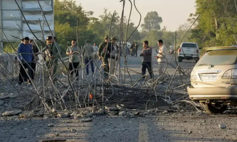 Malaysia foreign minister urges Cambodia and Thailand to return to ceasefire