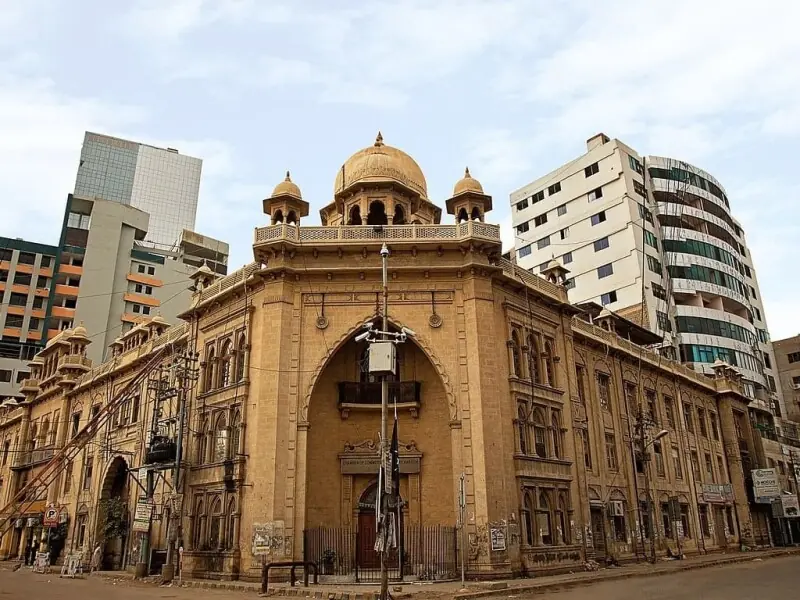 Sindh govt reaffirms its commitment to economic growth: Nadir Gabol