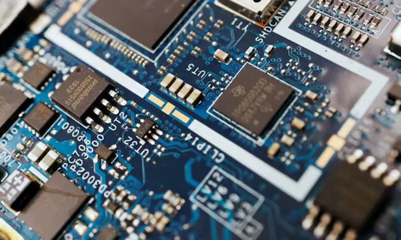 Qatar, UAE to join US-led effort to bolster technology supply chain