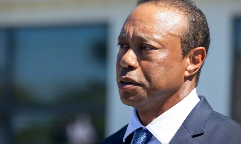 Tigers Woods, back on course, helped shape Brooks Koepka’s PGA Tour return