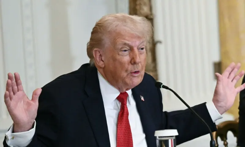 Trump threatens tariffs on countries that don’t back Greenland takeover plan