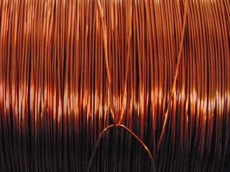 Copper hits one-week low on profit-taking