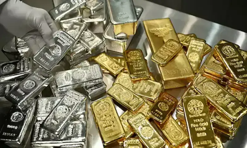 Gold falls as easing geopolitical tensions dampen safe-haven demand