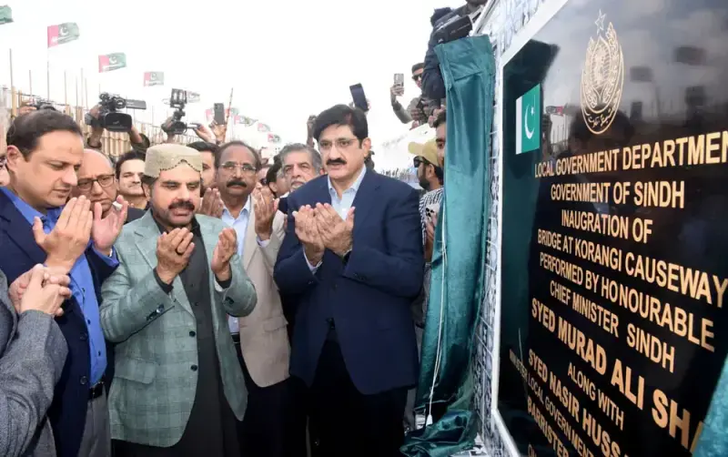 Relief, reconstruction plan for Gul Plaza victims announced: Murad inaugurates Korangi Causeway Bridge