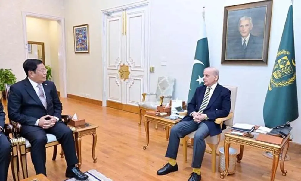 PM underscores expanding cooperation with Myanmar