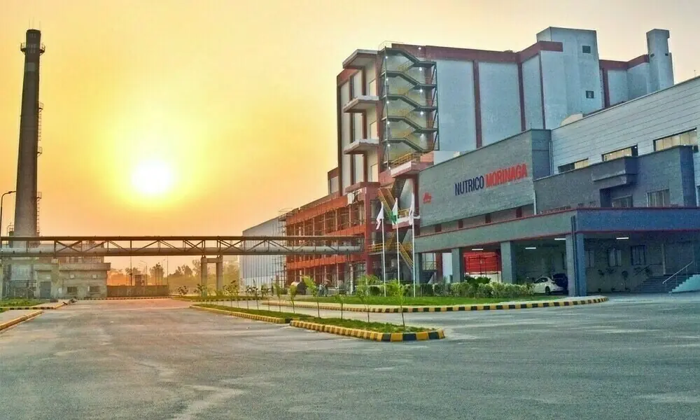 LCI announces financial results