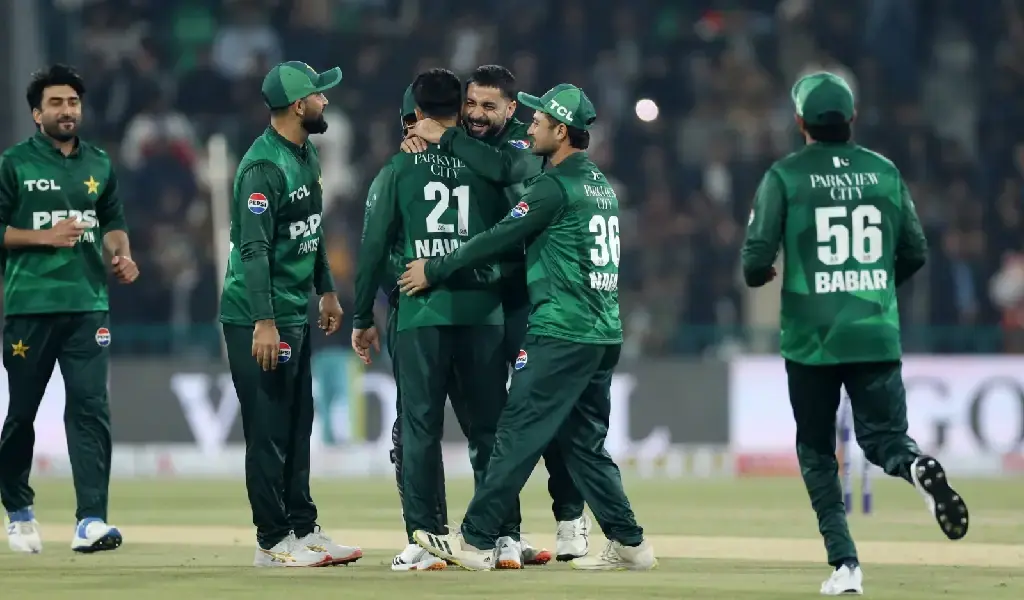 Pakistan end seven-year T20I drought against Australia with Lahore win