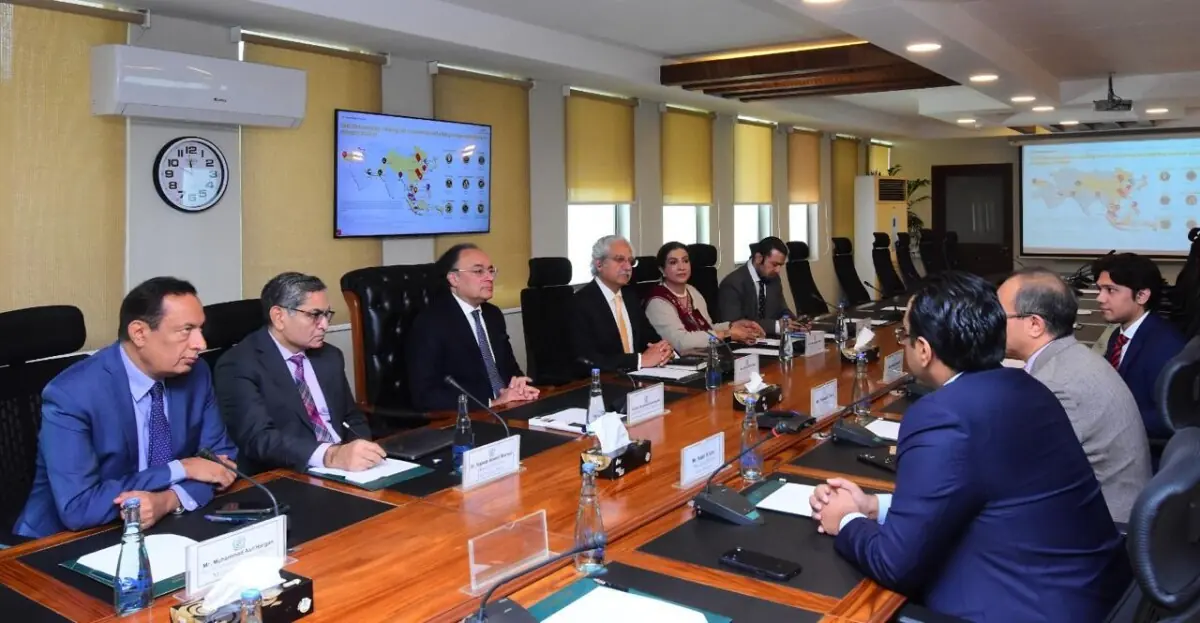 Finance minister backs venture capital reforms in meeting with Gobi Partners