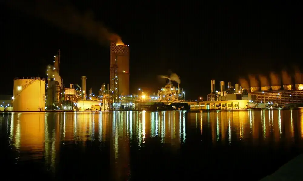 Govt mulling imposing cess on fertilizer companies