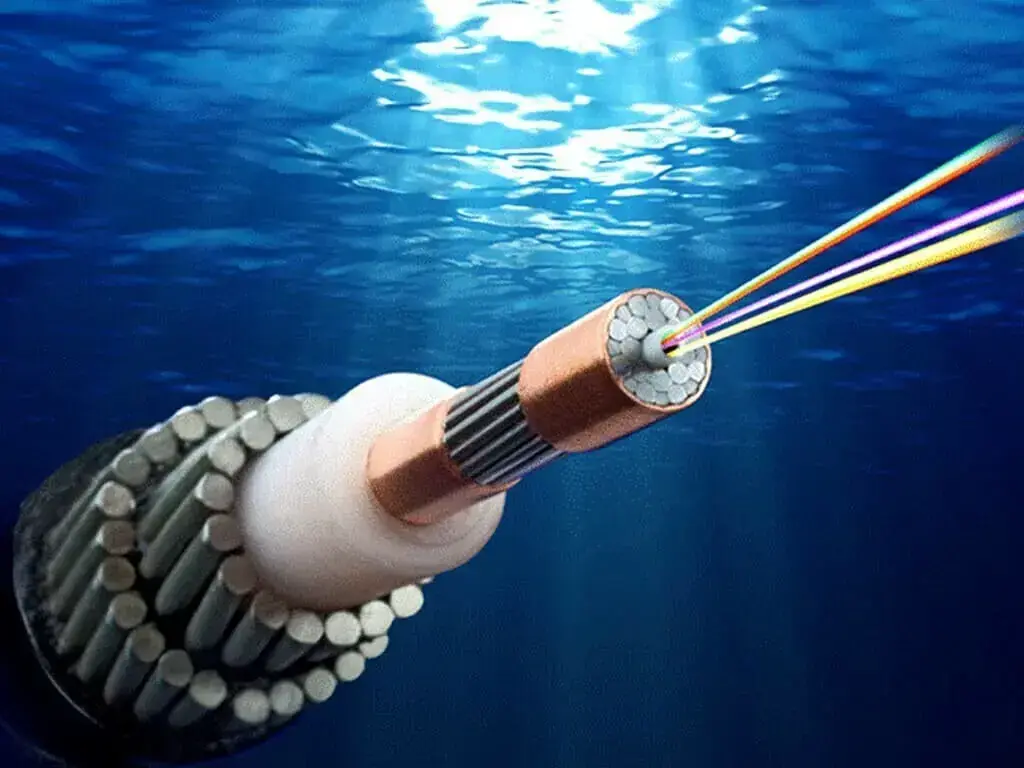 Iraqi-UAE Consortium Launches $700 Million Data Cable Project