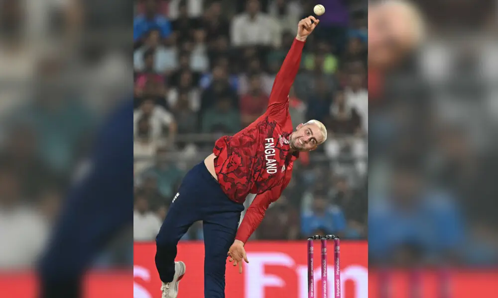 England Overcomes Italy to Qualify for T20 World Cup Super Eights