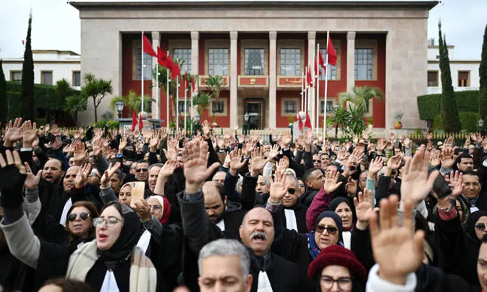 Moroccan lawyers end strike