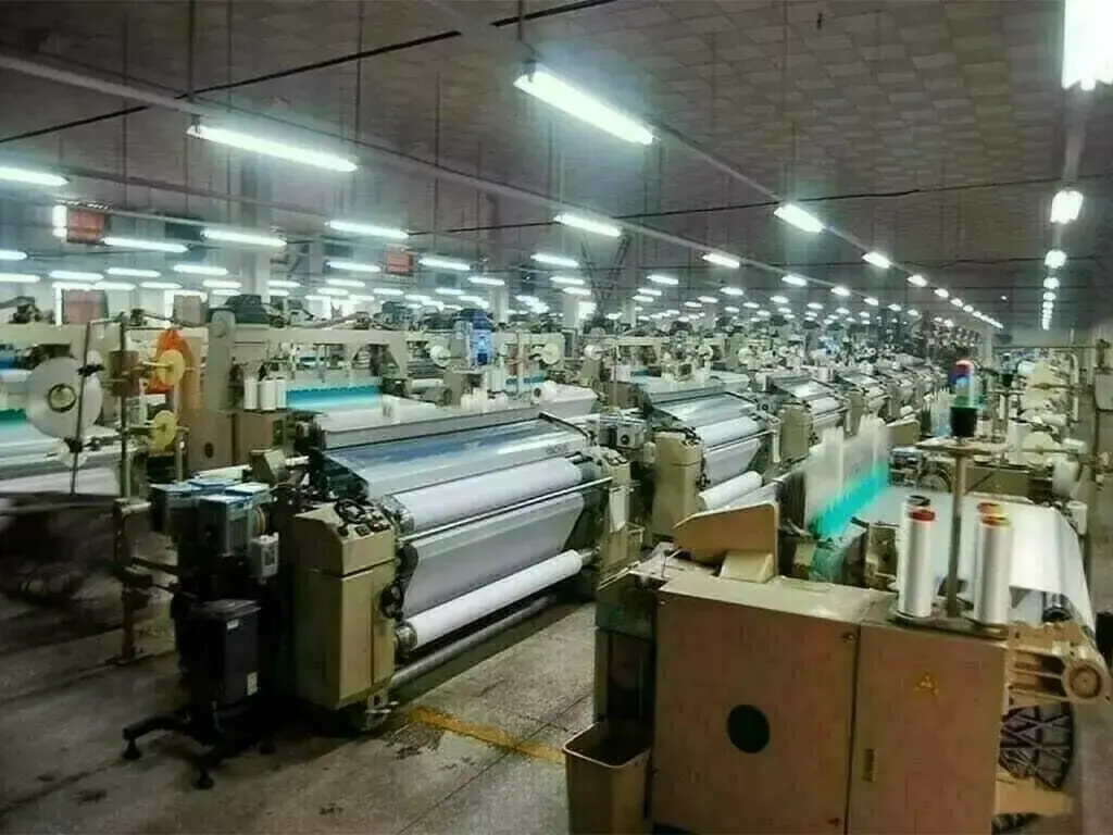 www.brecorder.com