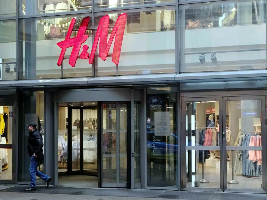 European retailers warn of price shock, weaker demand from prolonged Middle East conflict